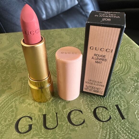 Gucci Rouge à Lèvres Mat Lipstick – They Met in Argentina (208) Brand Ne… - Picture 14 of 17